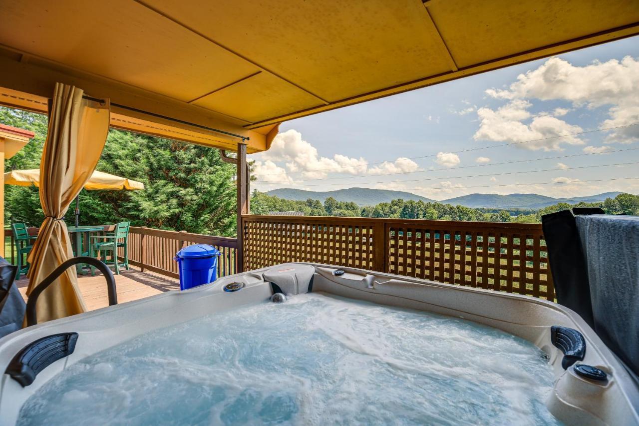Blue Ridge Mountain Cabin With Views And Hot Tub Sparta Luaran gambar